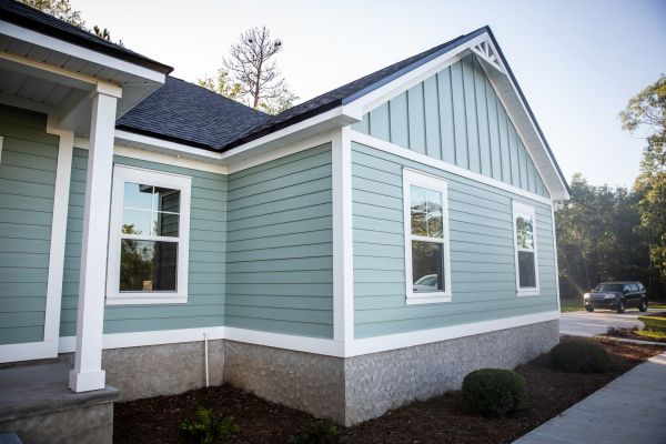 Cost of Board Siding Repair in College Station