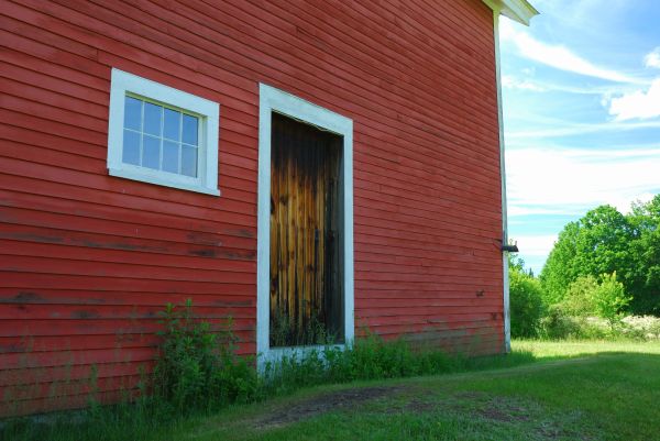Cost of Wood Barn Siding Installation in College Station